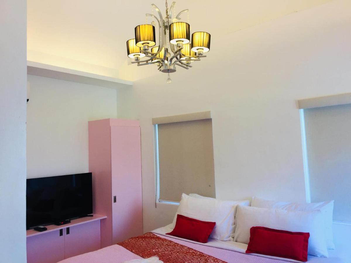 The Carmelence Lodge Tagaytay City Eksteriør billede