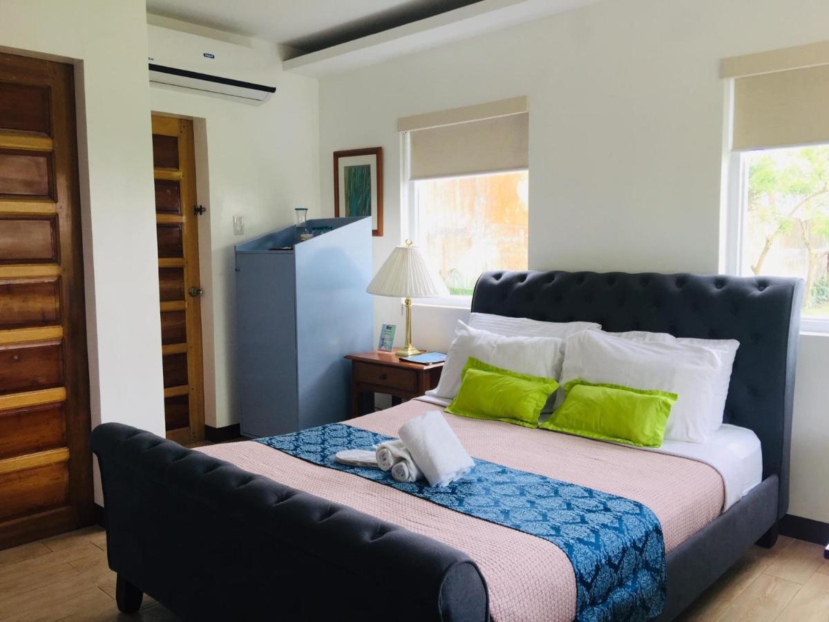 The Carmelence Lodge Tagaytay City Eksteriør billede